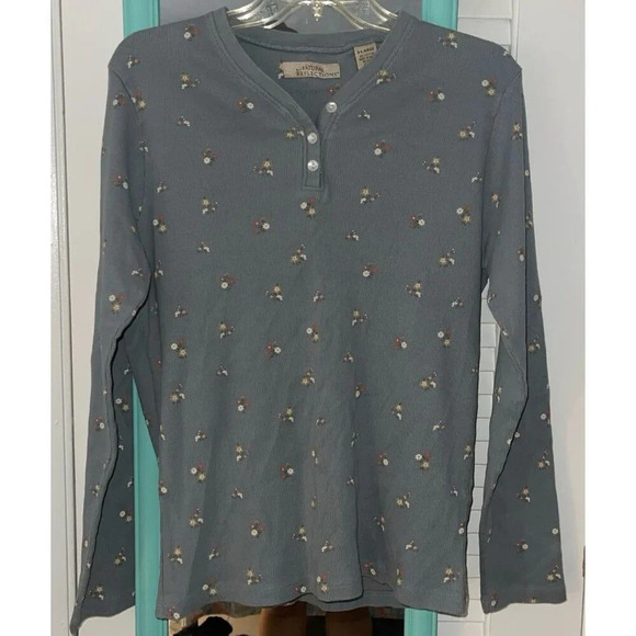 Natural Reflections Floral Long Sleeve - Picture 2 of 5